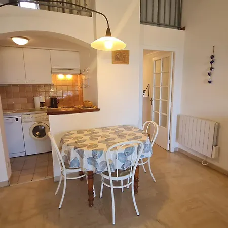 Apartment Sainte-maxime, 2 Pieces, 4 Personnes - Fr-1-780-35